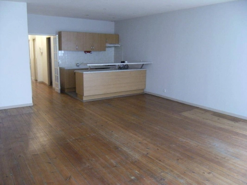 Image d'un appartement 3 pièces à louer à 1037€ à bordeaux (33200)