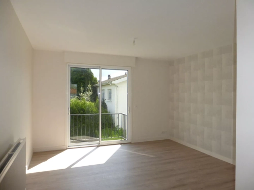 Image d'un appartement 3 pièces, 69 m² à louer à pau (64000) à 796€ à pau (64000)