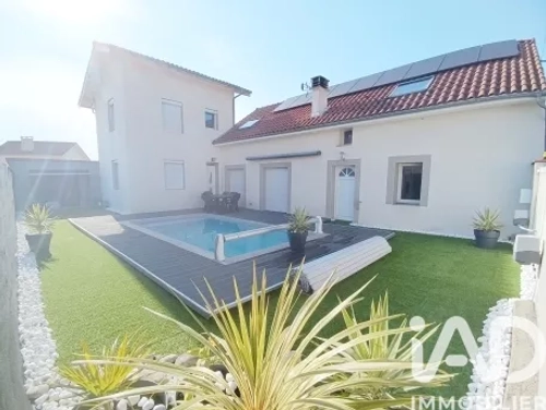 Image d'un maison 9 pièces, 190 m² à louer à tarbes (65000) à 399€ à tarbes (65000)