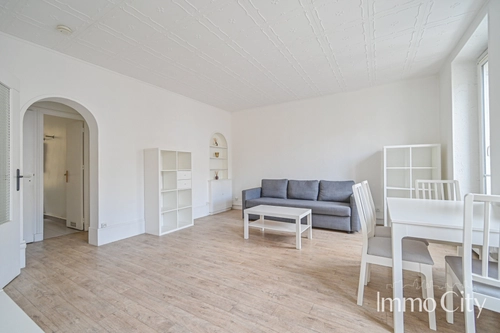 Image d'un appartement  2 pièces - 47.3m² à 1120€ à montrouge (92120)
