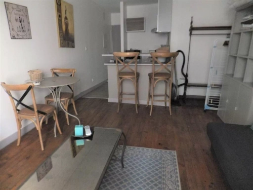 Image d'un appartement 1 pièce, 24 m² à louer à tarbes (65000) à 440€ à tarbes (65000)
