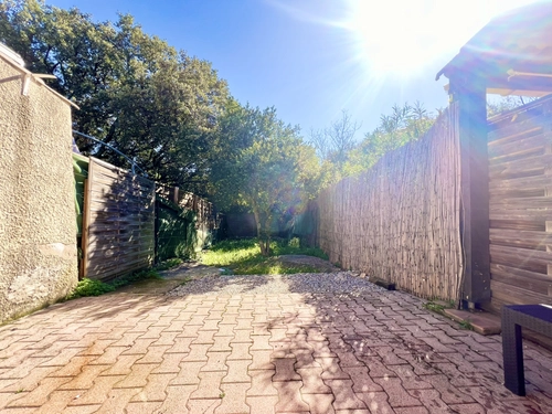 Image d'un location nimes - les hauts de nimes - mas meuble type 1 avec terrasse, jardinet et parking | tourdiat immobilier à 542€ à nîmes (30000)