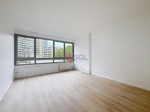 Image d'un appartement 2 pièces à 1190€ à nanterre (92000)
