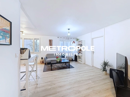 Image d'un appartement de type 2 de 44 m² environ à 680€ à bourgoin-jallieu (38300)