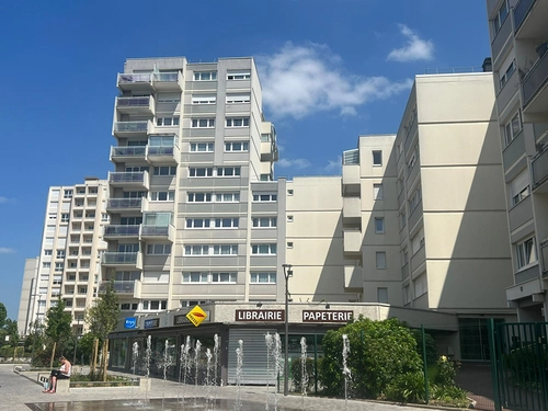 Image d'un 2 pieces - chatou à 830€ à chatou (78400)