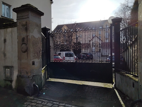 Image d'un joli 2 pièces entièrement rénové, autun à 315€ à autun (71400)