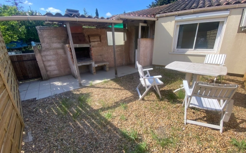 Image d'un appartement à louer 2 pièces à 905€ à ollioules (83190)