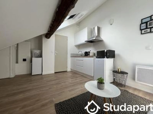 Image d'un location appartement reims 1 pièce 14 m2 marne (51100) - 490 € / mois à 490€ à reims (51100)