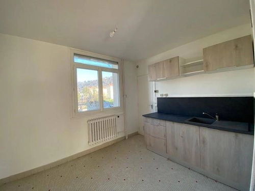 Image d'un appartement 3 pièces à louer à 699€ à vienne (38200)