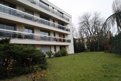 Image d'un studio bas de chatou -10 min du rer a à 665€ à chatou (78400)