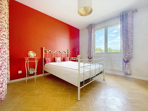 Image d'un appartement 4 pièces, 92.89m2 velaux à 1350€ à velaux (13880)