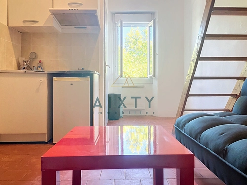 Image d'un studio 13.90m2, avec mezzanine, velaux à 430€ à velaux (13880)