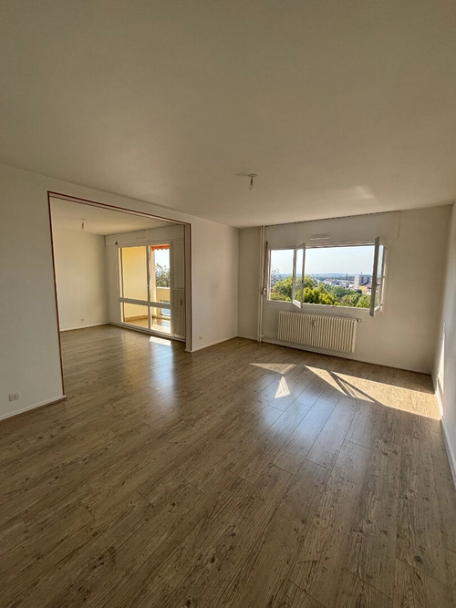 Image d'un à louer ? appartement t3 de 73,21 m² avec balcon ? le creusot, le creusot à 595€ à le creusot (71200)
