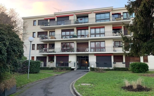 Image d'un appartement à louer 2 pièces 65,23 m à 1150€ à eaubonne (95600)