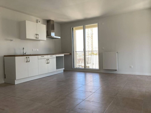 Image d'un appartement 3 pièces à louer à 975€ à bordeaux (33200)