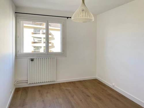Image d'un appartement 3 pièces, 65 m² à louer à pau (64000) à 865€ à pau (64000)
