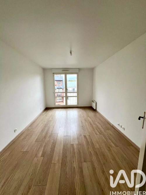 Image d'un appartement 2 pièces, 44 m² à louer à corbeil-essonnes (91100) à 850€ à corbeil-essonnes (91100)