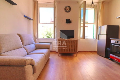 Image d'un appartement  a louer marseille 2 pièces 32 m²  - dressing - dernier étage - exposition sud -lumineux - calme à 720€ à marseille (13000)