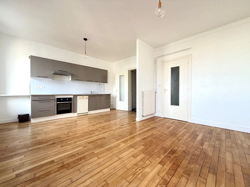 Image d'un t3 - square monseigneur roull - 62.71 m² à 605€ à brest (29200)