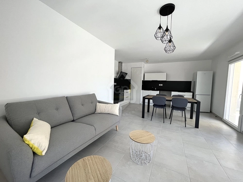 Image d'un t3 meublé - res. ateliers arles à 995€ à arles (13104)