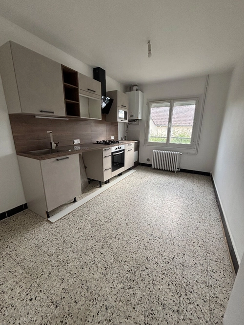Image d'un appartement blanzy 3 pièce(s) 78 m2, blanzy à 500€ à blanzy (71450)