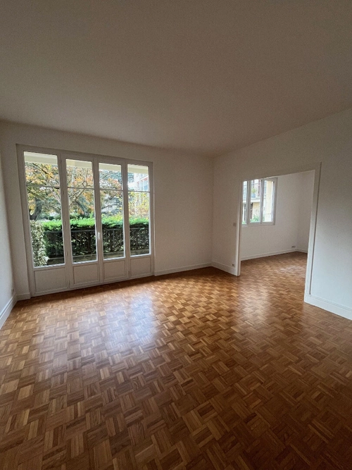 Image d'un appartement4 pièce(s) à 2300€ à saint-germain-en-laye (78100)