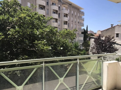 Image d'un location appartement 3 pièces 65 m2 à nice à 1300€ à nice (06000)