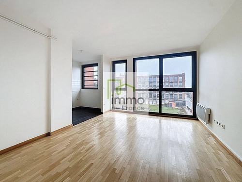 Image d'un appartement 3 pièces à louer à 806€ à lille (59000)