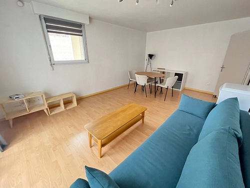 Image d'un appartement 2 pièces à louer à 911€ à lille (59000)