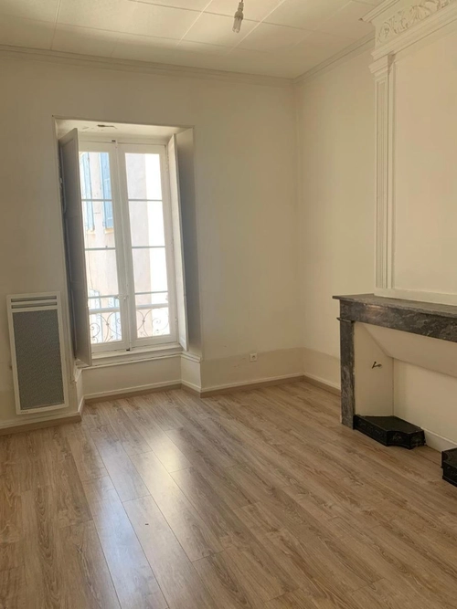 Image d'un appartement 2 pièce(s) – 50 m² – millau à 450€ à millau (12100)