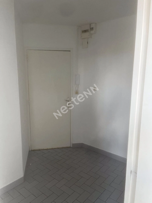 Image d'un nantes sud - studio avec caveau à 500€ à nantes (44000)