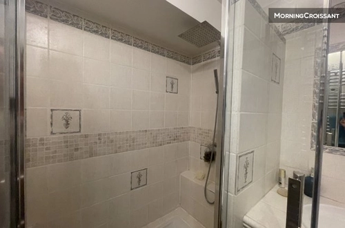 Image d'un fabron grand 3 pièces avec piscine à 1880€ à nice (06000)