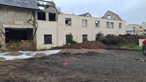 Image d'un immeuble avec un potentiel exceptionnel au coeur de saint-pathus ! à 1200000€ à saint-pathus (77178)