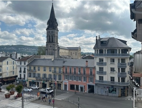 Image d'un local/bureau à vendre lourdes (65) à 190000€ à lourdes (65100)