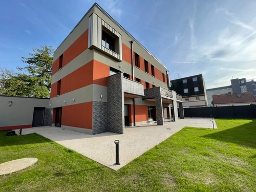 Image d'un arras (62) - villa d'architecte contemporaine 6 chambres - entièrement clôturée et sécurisée - ascenseur à 1599000€ à arras (62000)