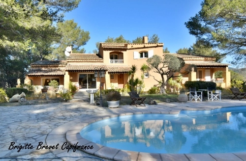 Image d'un dpt bouches du rhône (13), à vendre la destrousse maison provençale de 230 m², piscine, sur terrain de 4 000 m² à 770000€ à la destrousse (13112)