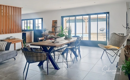 Image d'un maison d'exception a marans-131m²-3 chambres-piscine à 475000€ à marans (49500)