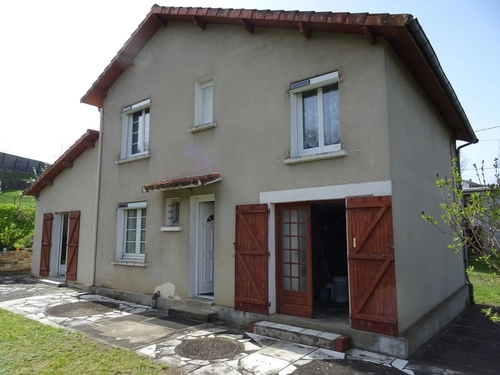 Image d'un dpt charente (16), à vendre saint yrieix sur charente maison p6 de 116,74 m² - terrain de 2 627,00 m² à 199000€ à saint-yrieix-sur-charente (16710)