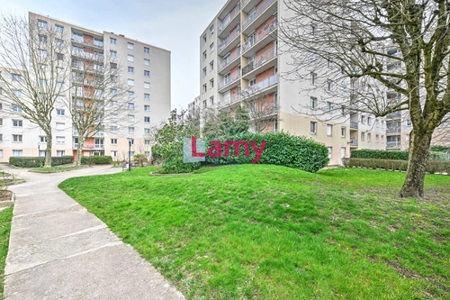 Image d'un appartement + parking + parking à 288000€ à montigny-le-bretonneux (78180)