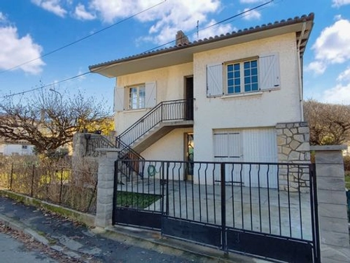 Image d'un maison sur deux niveaux indépendants avec jardin e à 159000€ à foix (09000)