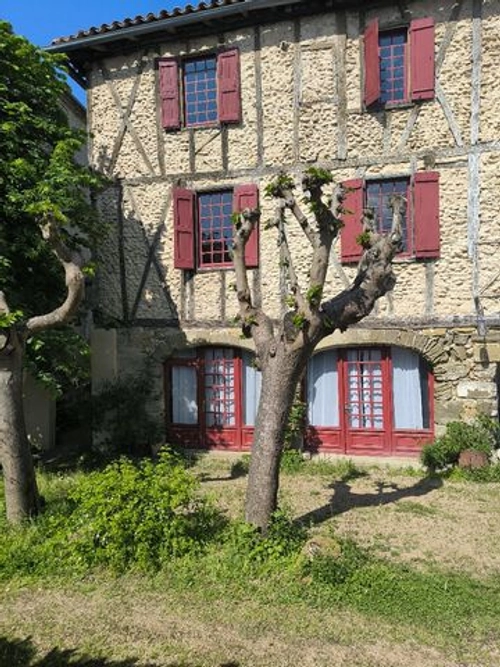 Image d'un mirepoix centre , maison de caractère . à 369000€ à mirepoix (09500)