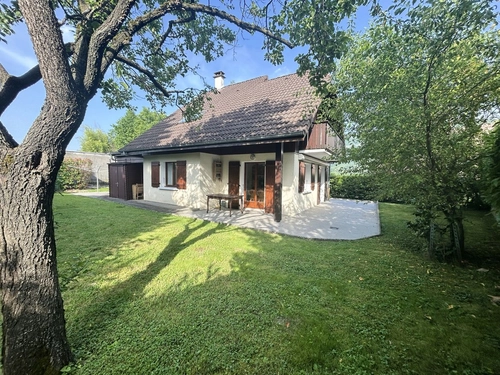 Image d'un villa individuelle dans un quartier résidentiel à 630000€ à annecy (74000)
