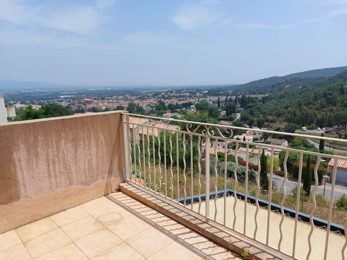 Image d'un appartement + garage à 349000€ à roquebrune-sur-argens (83520)