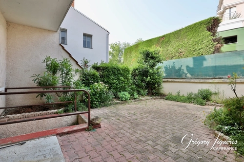 Image d'un lorette : deux logements, deux entrées, un seul prix à 250000€ à lorette (42420)