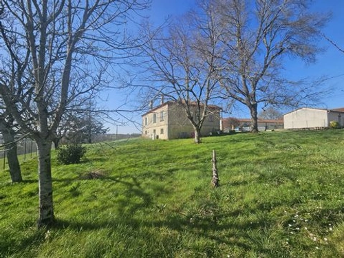 Image d'un maison familiale des années 60 à 226000€ à capdrot (24540)
