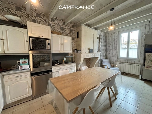 Image d'un maison charentaise à rafraichir - 4 chambres - 136 m² à taillebourg (17) à 168000€ à taillebourg (47200)