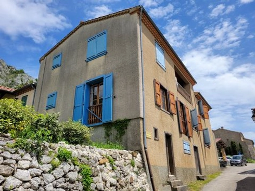 Image d'un maison de village t6 de 160 m² avec jardin et vue à 244500€ à roquefixade (09300)