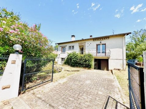 Image d'un maison à rénover avec grand terrain de 2400m² et d à 190000€ à albi (81000)