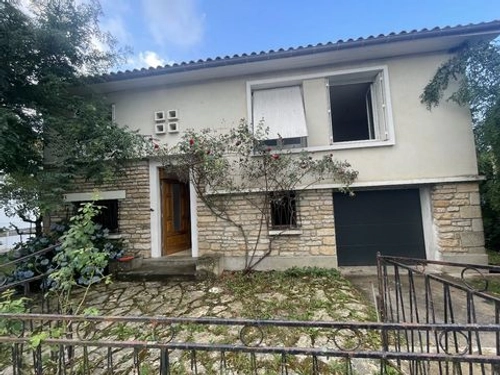 Image d'un maison a proximite immediate du centre ville à 174000€ à figeac (46100)