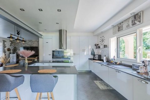 Image d'un jolie villa 6 pièces 135m2 avec piscine à 515000€ à thézan-lès-béziers (34490)